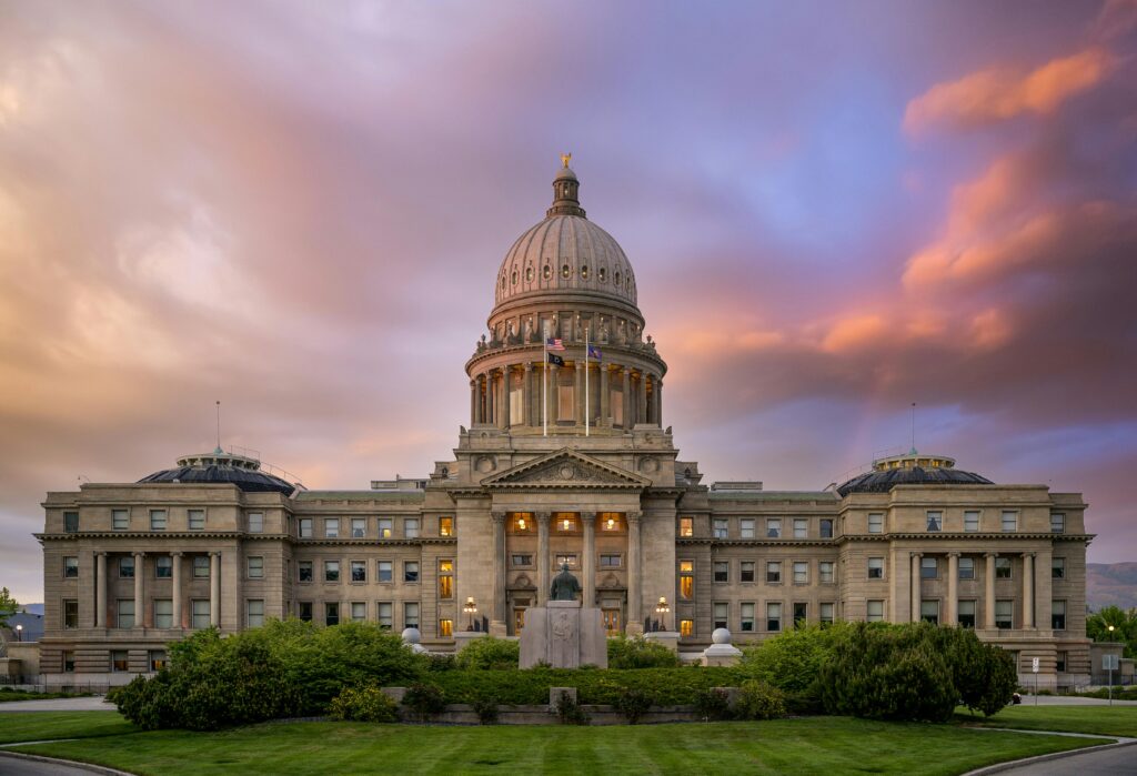 Idaho Senate committee short-term rental vote: Compl…
